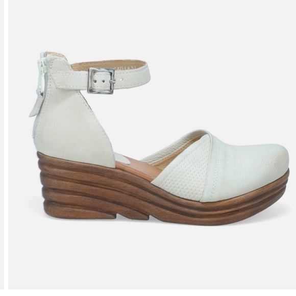 NWT MIS MOOZ ACADIA WIDE WEDGE Sandals Linen Size 40/9-9.5 - Picture 2 of 5